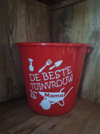 De beste tuinvrouw is mama