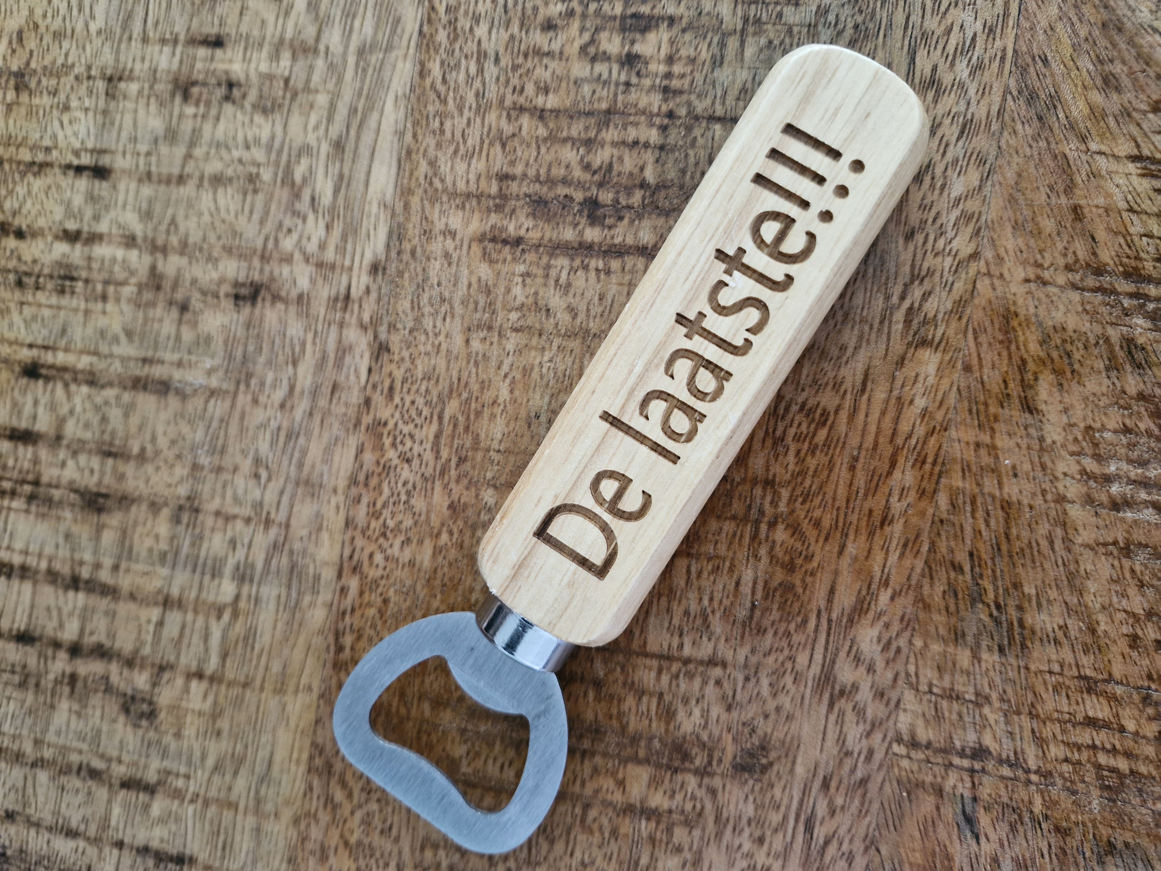 Gelaserde tekst: De laatste!!!