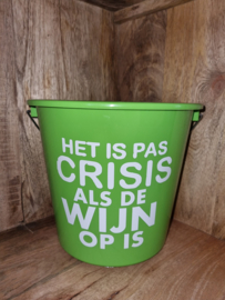 Het is pas crisis als de wijn op is