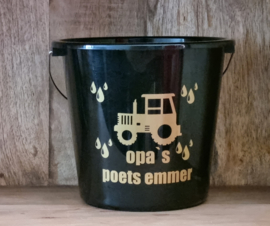 Opa's poets emmer trekker