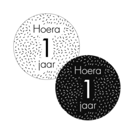 Hoera 1 jaar - sticker