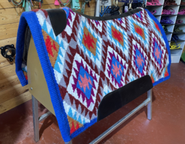 Showpad 2 in 1 Contoured