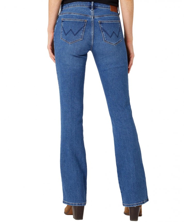 Wrangler Bootcut Camellia - Length 34"