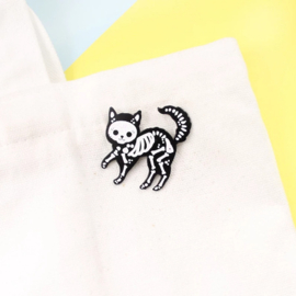 Pin ''skelet cat''