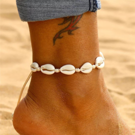 Anklet with kauri shells, 5 different colors