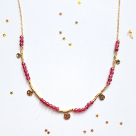 Bead necklace ''red stones'' gold