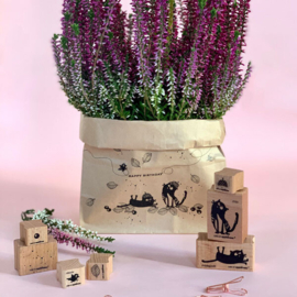 Cats on Appletrees - Stempel Kat Friedegunde Liggend