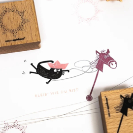 Cats on Appletrees - Stempel Kat Friedegunde Zwemmend