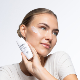 Expert lab Daily Hi-Defense dry touch SPF50