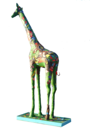Giraffe van papier pulp 'Cream on green'