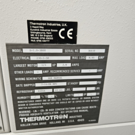 THERMOTRON   temperature chamber  S-1.0-3800