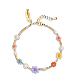 Full Bloom Bracelet