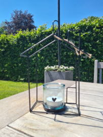 Metalen hanger woning