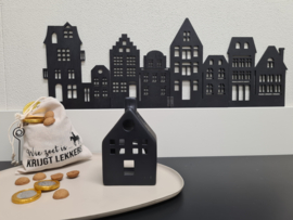 Houten dorp zwart