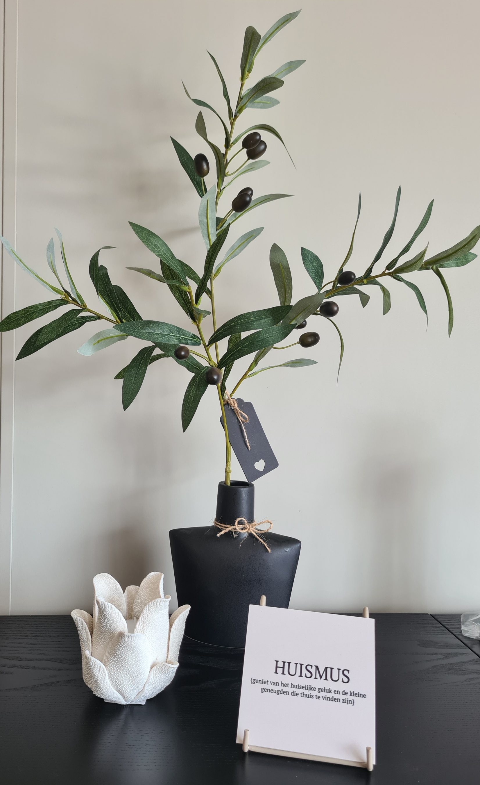 Vaas Zonda  Zwart Keramiek  13,5 cm hoog