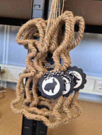 Paashaas hanger jute hangoor