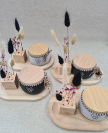 Cadeau set Plateau met kaars en droogbloemen