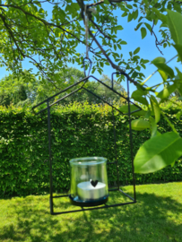 Metalen hanger woning