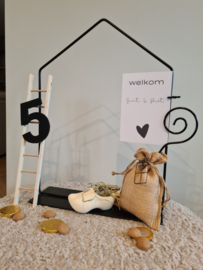 DIY knutselpakket "Metalen Huis op standaard"