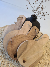 Houten onderzetter met hartje