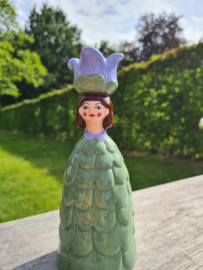 Kaarsenstandaard vrouw met kaars