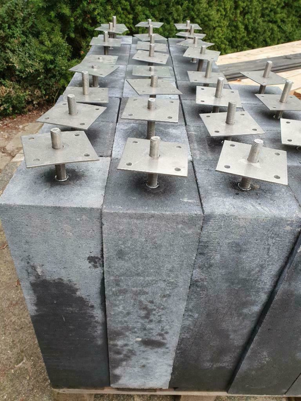 15x15x60 beton paal incl rvs plaat | Beton palen en accessoires | Houthakkers
