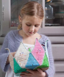 Alles is haken heel veel accessoires in kleur!