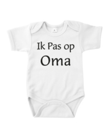 Ik pas op oma