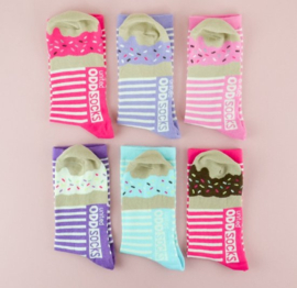Odd Socks - Mismatched socks - cadeaudoos met 6 verschillende sokken - donut sokken - maat 37/42