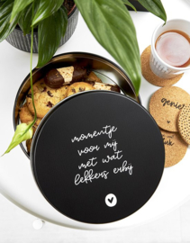 Zoedt koektrommel - zwart wit - Momentje voor mij met wat lekkers erbij