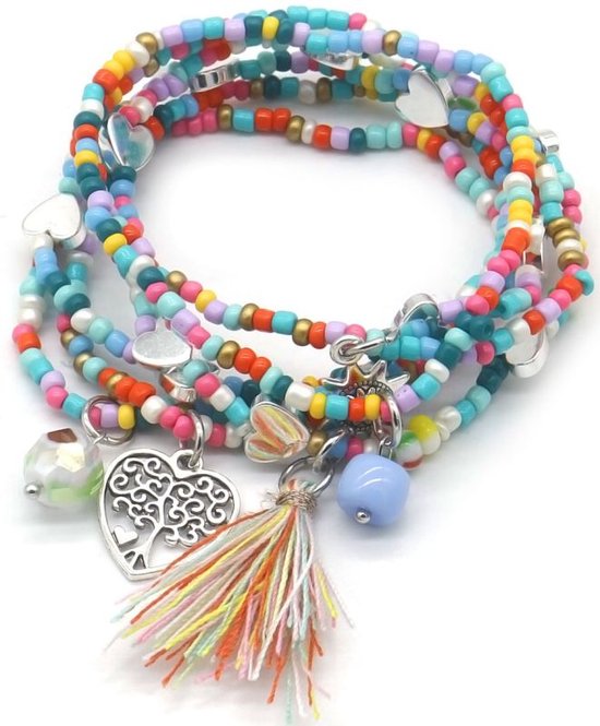 Armbanden - set - armbandenset - accessoire - sieraad - elastiek - multicolor - goudkleurig - kralen - hartje - liefde - amour - hip - trendy - tijdloos - accessoire - sieraad - geschenk - cadeau - feest - feestdagen - verjaardag - dames - vrouwen