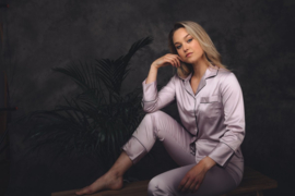 Satijn lange pyjama set poederroze kleur
