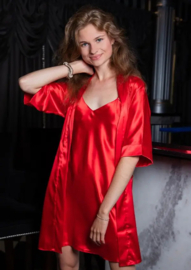 Hoogwardige satijn chemise rood- Karen