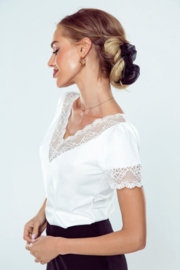 Eldar Akira stijvolle damesblouse met kant afwerking, ecru