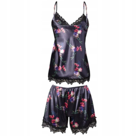 Korte satijnen pyjama met bloemenprint - Prachtige shortama - DKaren - Flowers