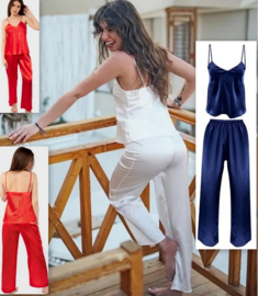 Iga. -  hoogwaardige satijnen pyjama - marineblauw