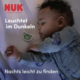 NUK Perfect Match Air Night Fopspenen  – 2 Stuks – Glow in the Dark – Orthodontisch – BPA-vrij – Met Bewaardoos