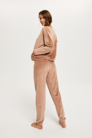 Italian Fashion Juga| hoogwaardig huispak | Velours Pyjama Dames | Lange Mouw Lange Broek | beige |