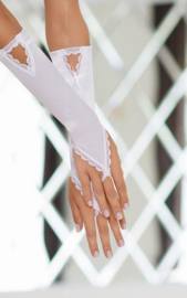 SoftLine spannende satijnen handschoenen met kanten afwerking en glimmende sieraden – wit