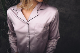 Satijn lange pyjama set poederroze kleur