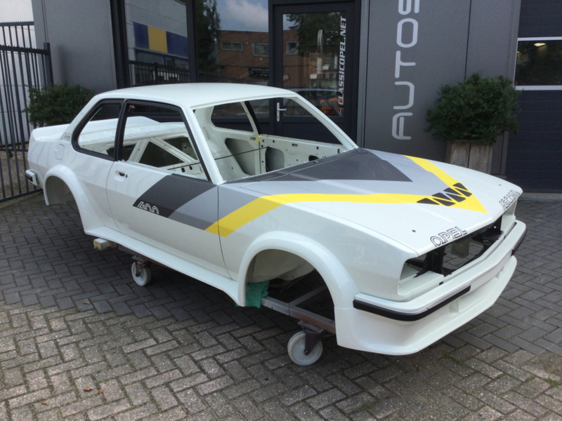 Opel Ascona B 400 round extension set (Group 2).