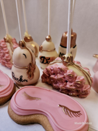 GEPERSONALISEERDE CAKEPOP IN FIGUURTJE