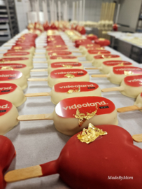 GEPERSONALISEERDE CAKESICLE NAAM, DATUM, KLEUR