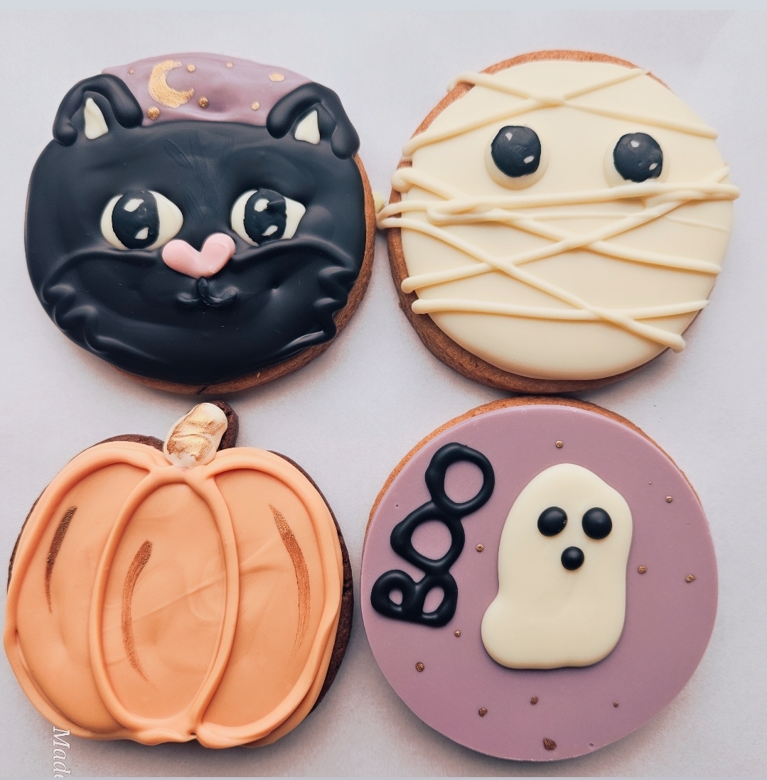 Sweet and Spooky cookies setv4