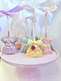 GEPERSONALISEERDE CAKEPOP IN FIGUURTJE