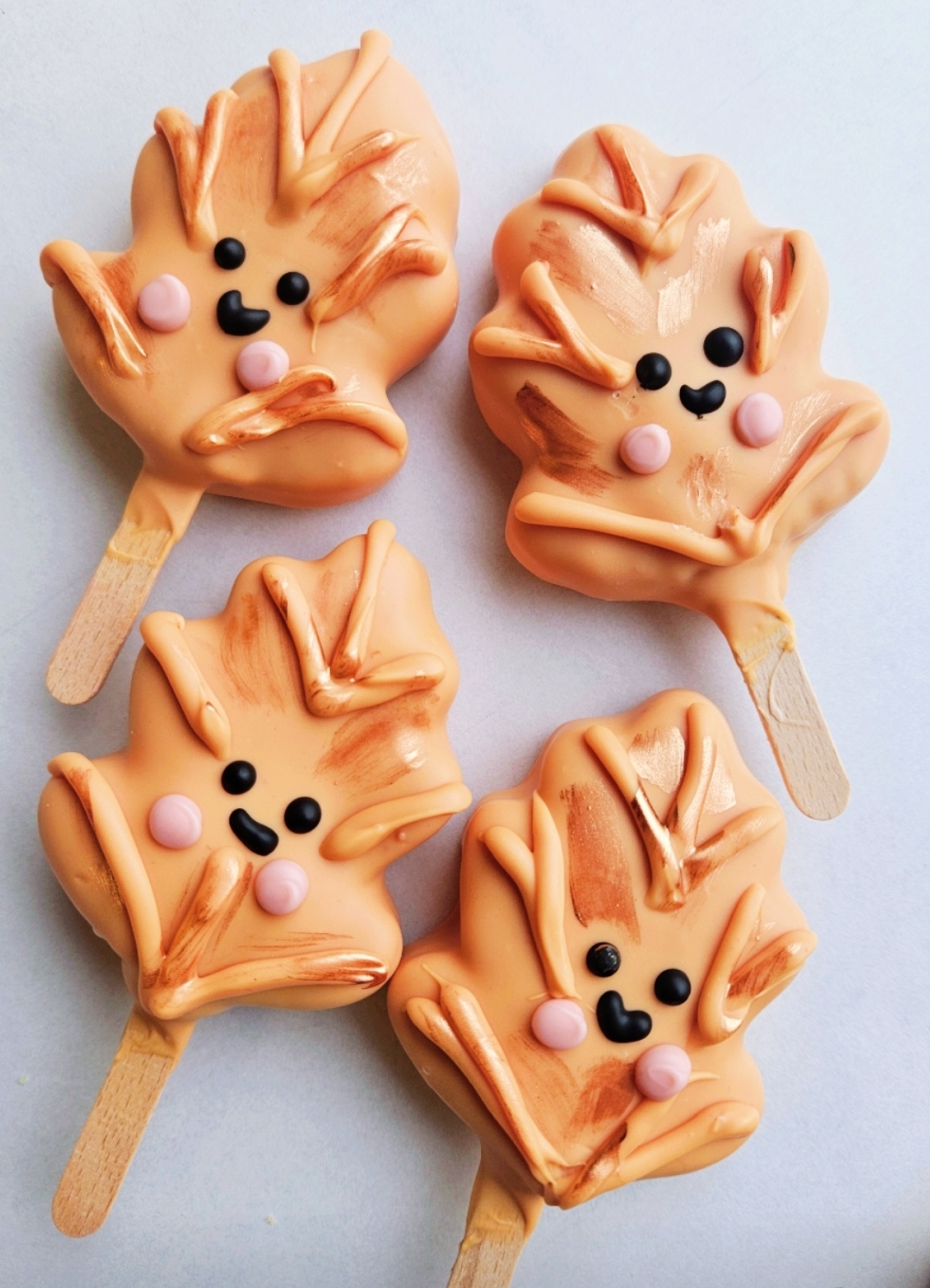 Pumpkin spice cakesicle