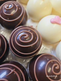 Set van 4 chocolademelk ballen