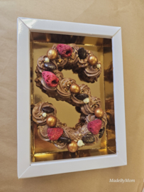 Chocolade letter in giftbox