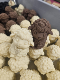 Chocolade lammetje gevuld