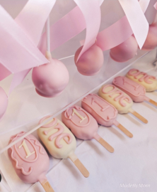 Sweet tables in thema